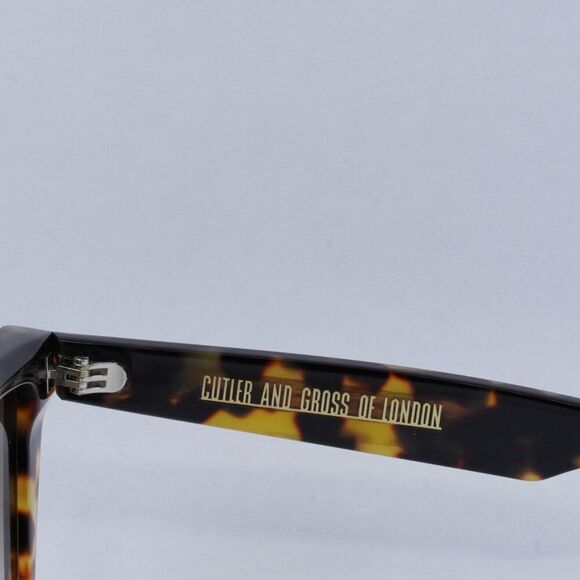 🕶️ New Cutler and Gross CG1352S 004 Sunglasses - Camouflage Frame, Brown Lenses - Picture 5 of 10